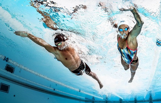 fast swimmers image